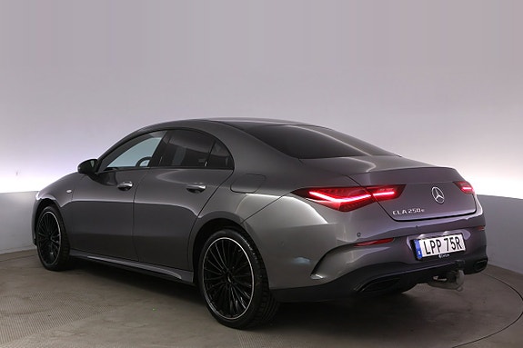 Mercedes-Benz CLA250 e 4 of 5