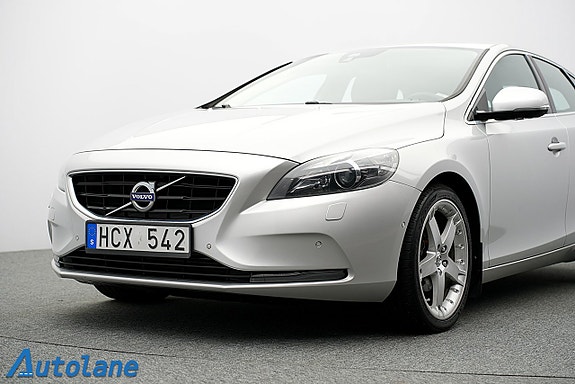 Volvo V40 10 of 30