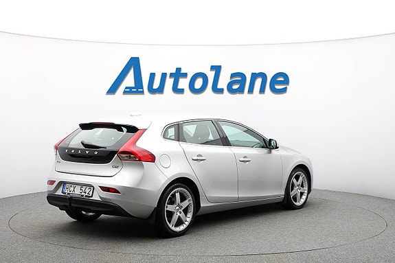 Volvo V40 8 of 30