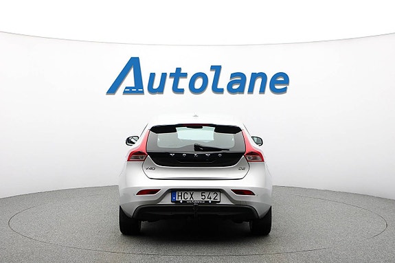 Volvo V40 7 of 30