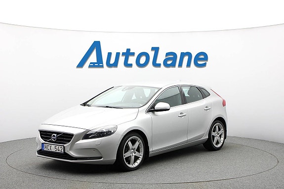 Volvo V40 4 of 30