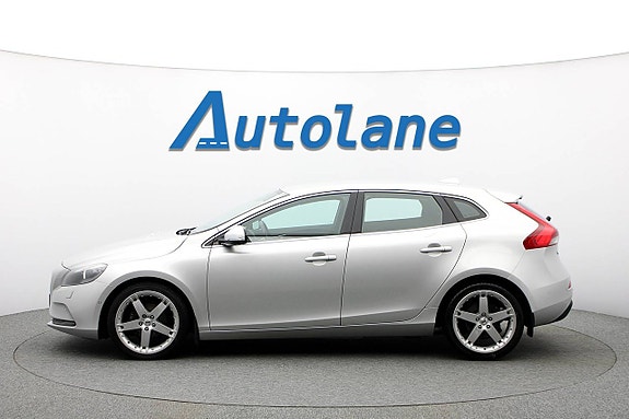 Volvo V40 5 of 30