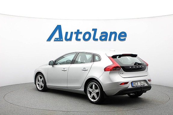 Volvo V40 6 of 30