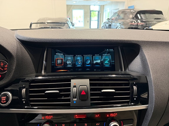 BMW X4 23 of 27