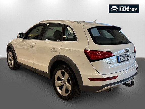 Audi Q5 6 of 17
