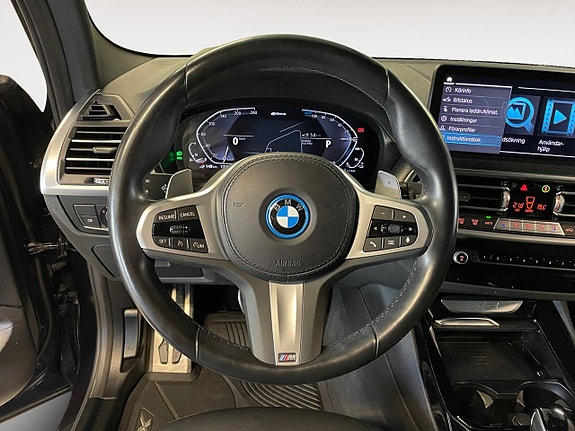 BMW X3 13 of 26