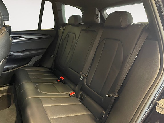 BMW X3 14 of 26