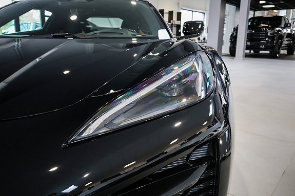 Chevrolet Corvette 13 of 30