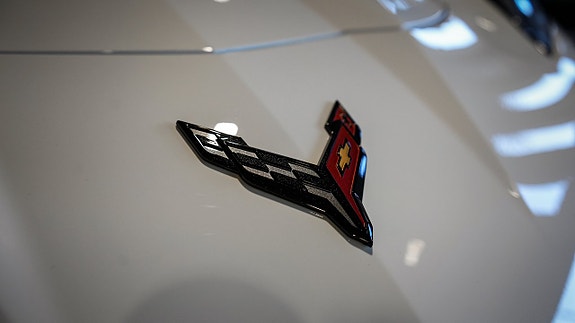 Chevrolet Corvette 10 of 27