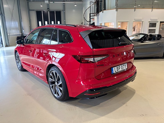 Skoda Enyaq 4 of 5