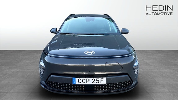 Hyundai Kona 9 of 12