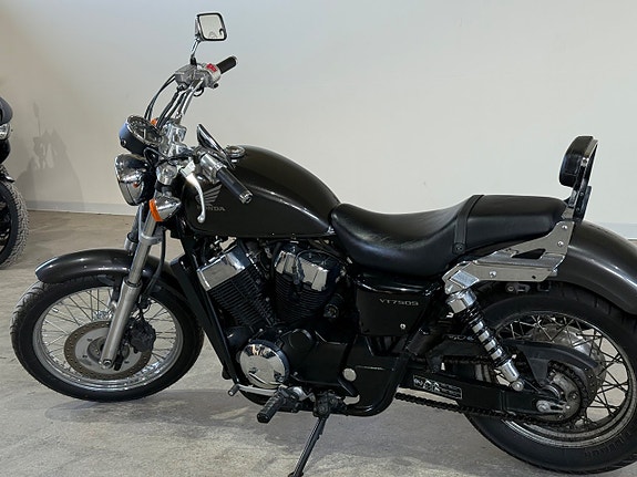 Honda Powersports VT750SA 0kr insats låga mil 4 of 10