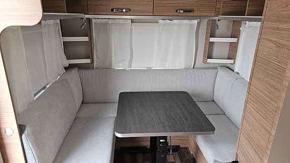 Weinsberg 480 EU Långbädd 17 of 22