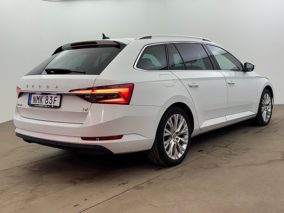 Skoda Superb 7 of 24