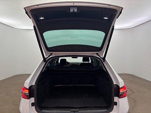 Skoda Superb 11 of 24