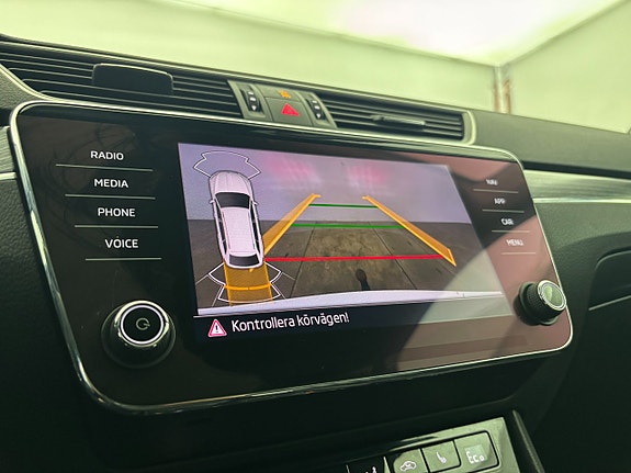 Skoda Superb 23 of 24