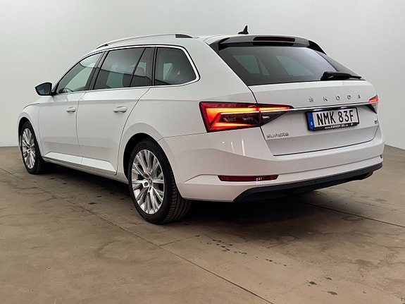Skoda Superb 4 of 5