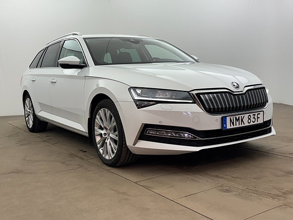 Skoda Superb 9 of 24