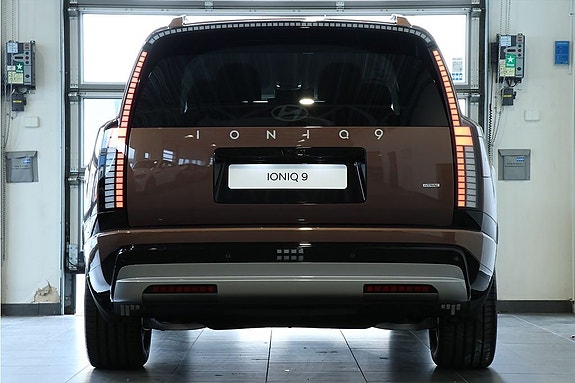 Hyundai Ioniq 9 5 of 27