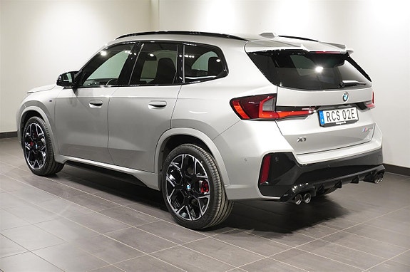 BMW X1 3 of 5