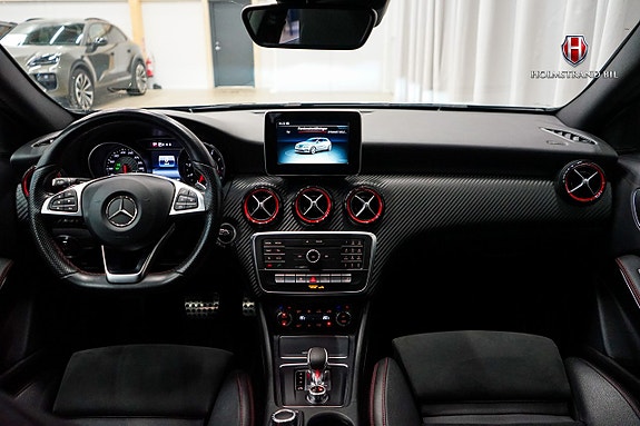 Mercedes-Benz A45 10 of 18