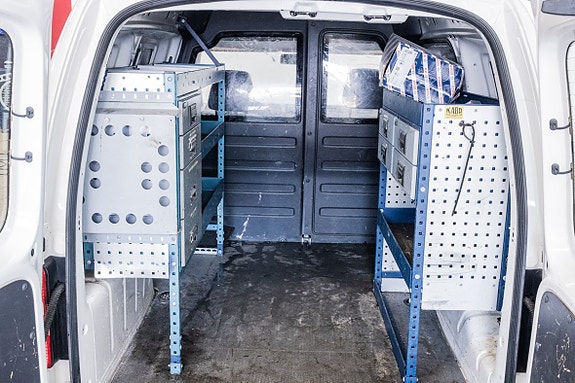 Volkswagen Caddy 18 of 20