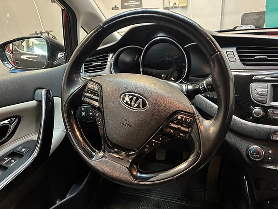 Kia Ceed 13 of 16