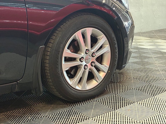 Kia Ceed 4 of 5