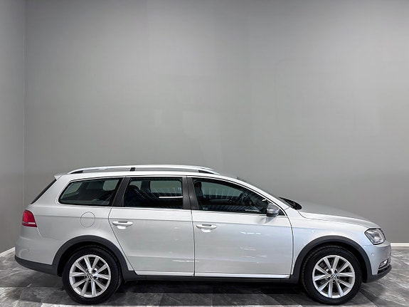 Volkswagen Passat Alltrack 9 of 28