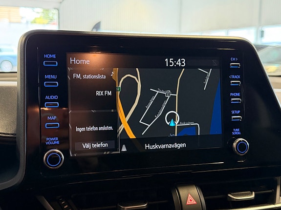 Toyota C-HR 24 of 28