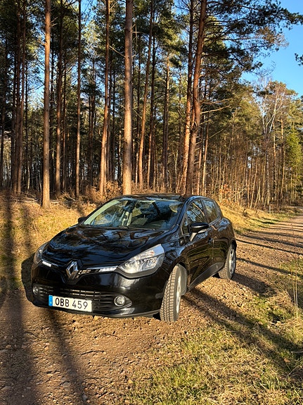 Renault Clio 2 of 5