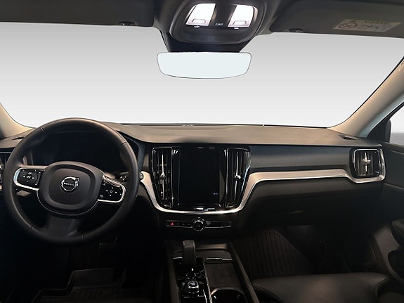 Volvo V60 Cross Country 12 of 16
