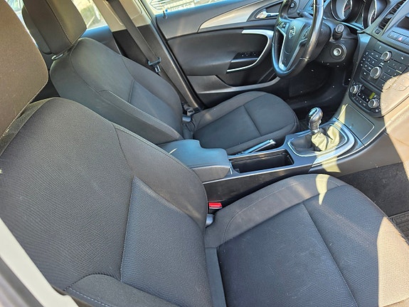Opel Insignia 7 of 10