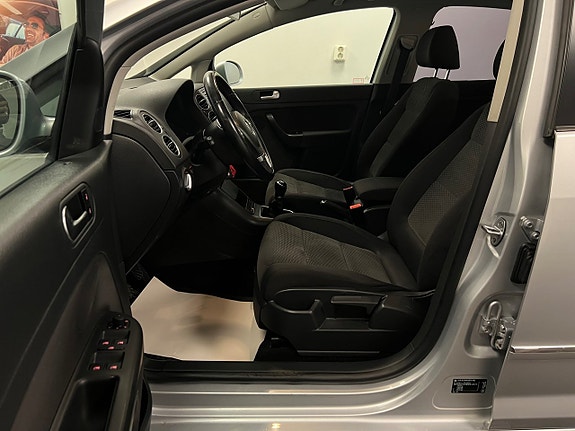 Volkswagen Golf Plus 10 of 26
