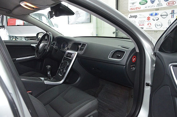 Volvo S60 6 of 11