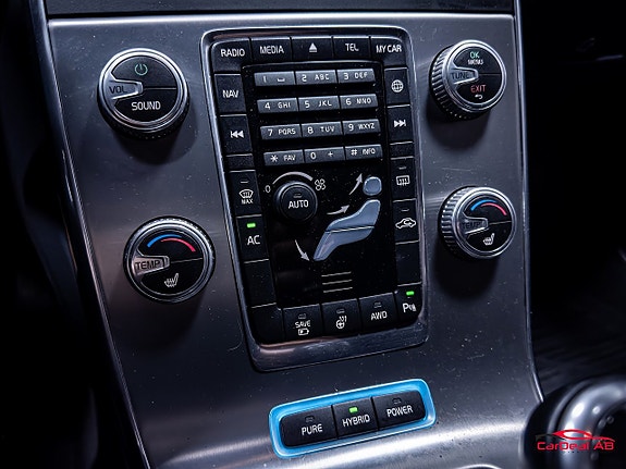 Volvo V60 23 of 27