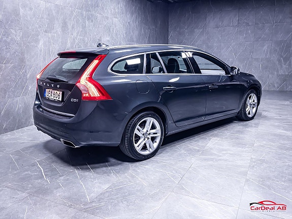 Volvo V60 7 of 27