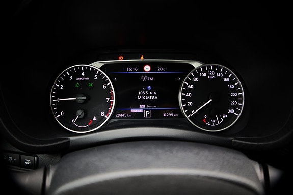 Nissan Juke 12 of 18
