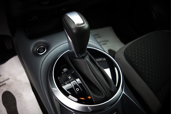 Nissan Juke 15 of 18