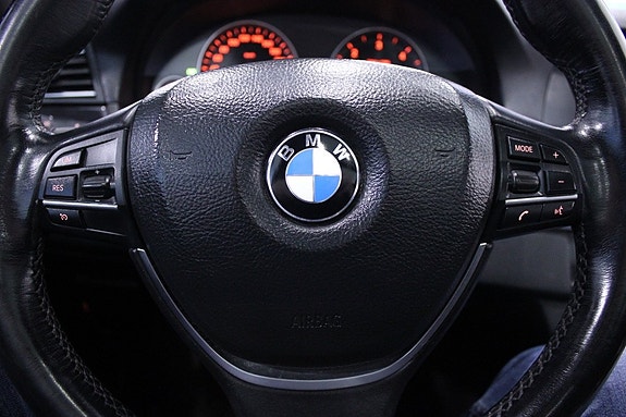 BMW 520d 24 of 30
