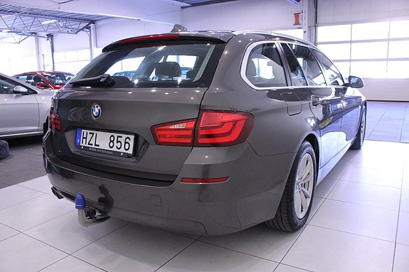 BMW 520d 8 of 30