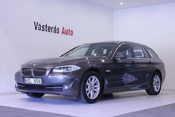 BMW 520d 2 of 5