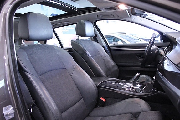 BMW 520d 18 of 30