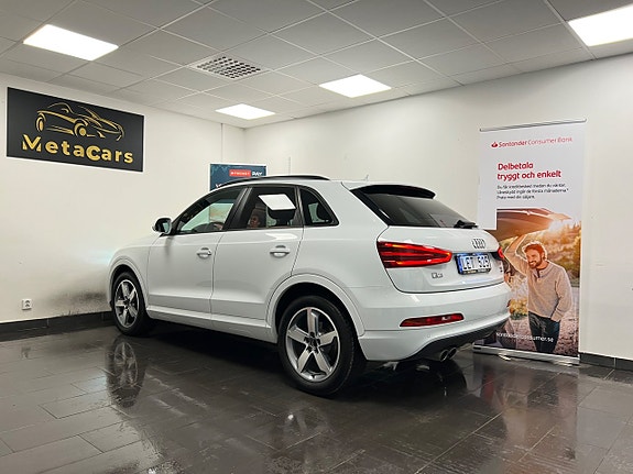 Audi Q3 4 of 5