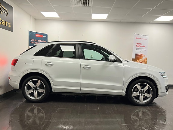 Audi Q3 3 of 5