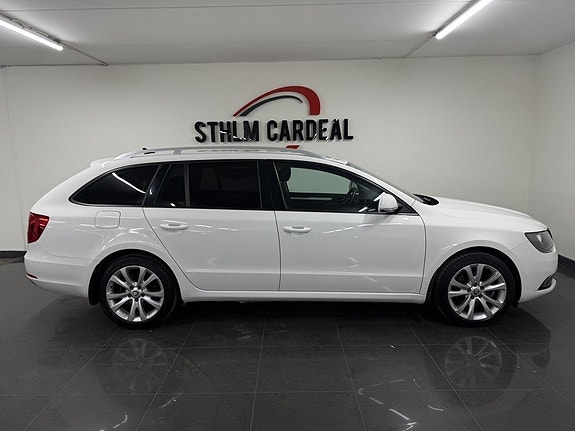 Skoda Superb 4 of 5