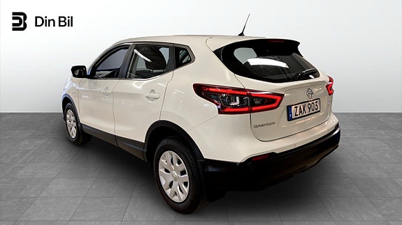 Nissan Qashqai 3 of 5