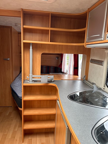 Adria Adora 562 UP 4 of 11