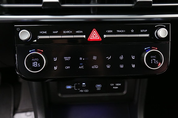 Hyundai Tucson 19 of 22