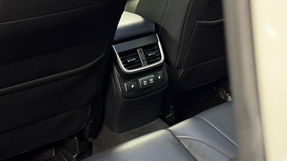Subaru Outback 26 of 27